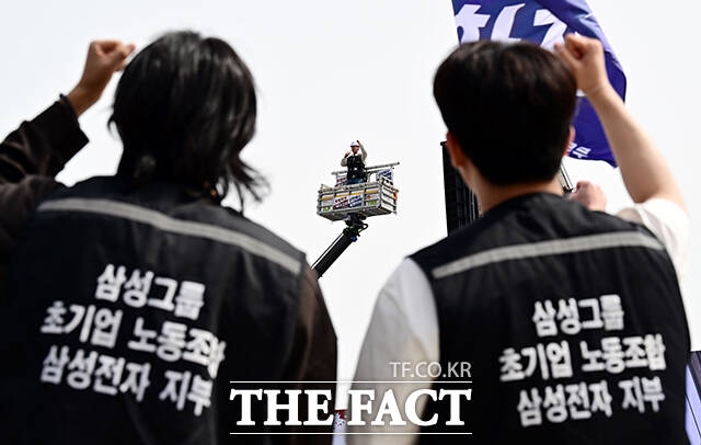 [더팩트] 법무법인 마중 / 삼성 '쟁의행위 금지 가처분' 13일 2차 심문…노조 "최소 인원·범위 다툰다" / 홍지나 변호사