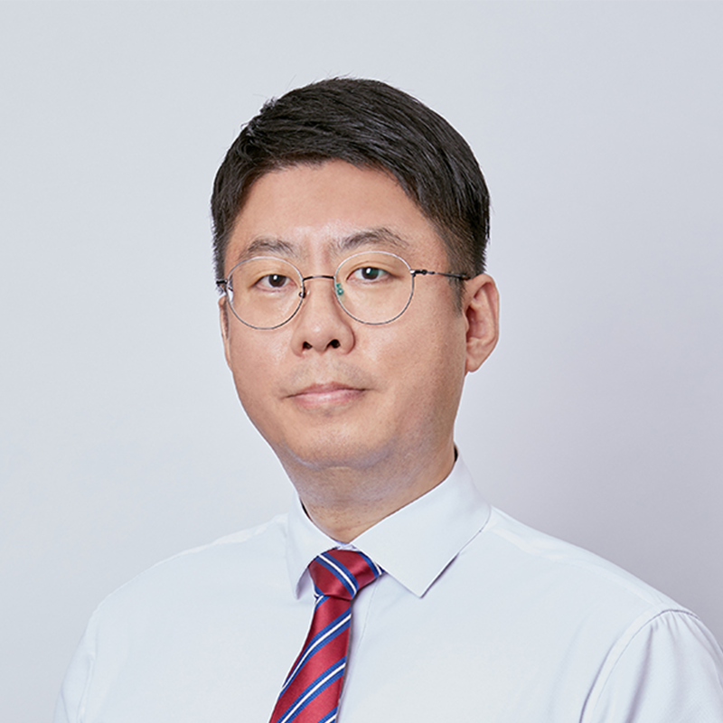 최성욱
