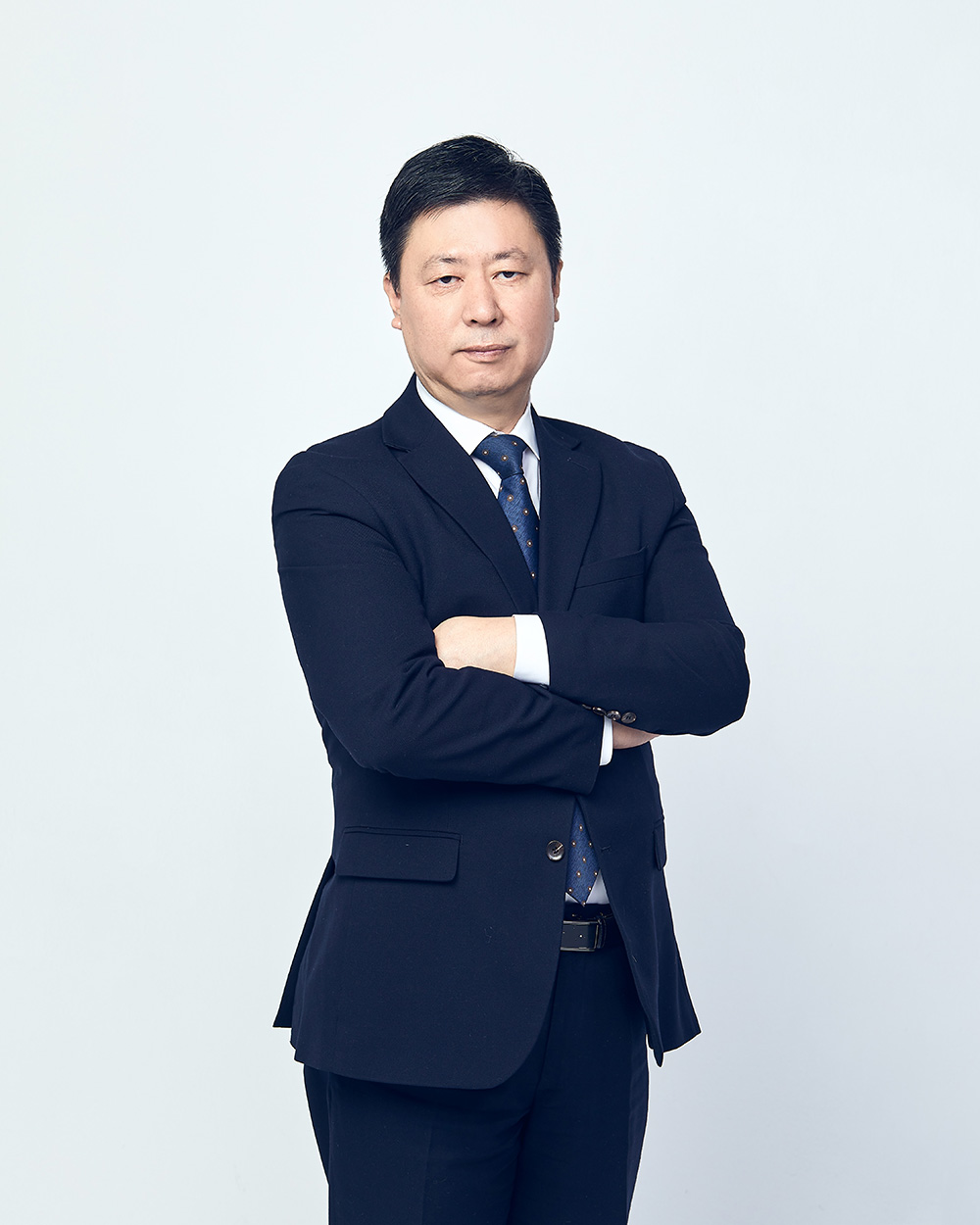 김동일